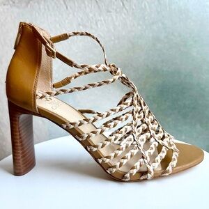 🌸VINCE CAMUTO🌸 Arias Braided Sandals Size : 9M